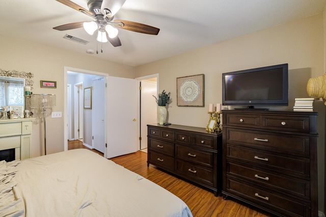 102 Whitewing WAY, Georgetown, TX 78633