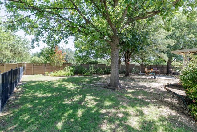 102 Whitewing WAY, Georgetown, TX 78633