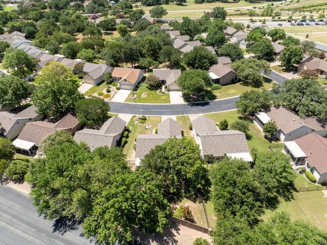 102 Whitewing WAY, Georgetown, TX 78633