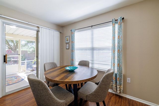 102 Whitewing WAY, Georgetown, TX 78633