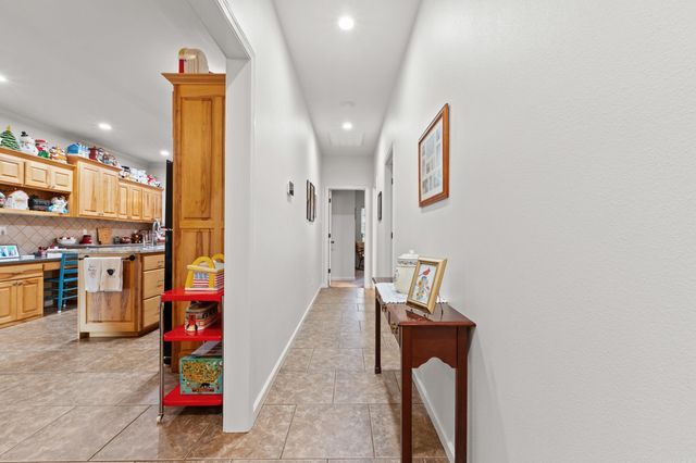 82 Northlake Circle, Conway, AR 72032
