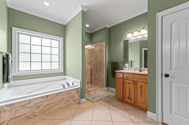 82 Northlake Circle, Conway, AR 72032