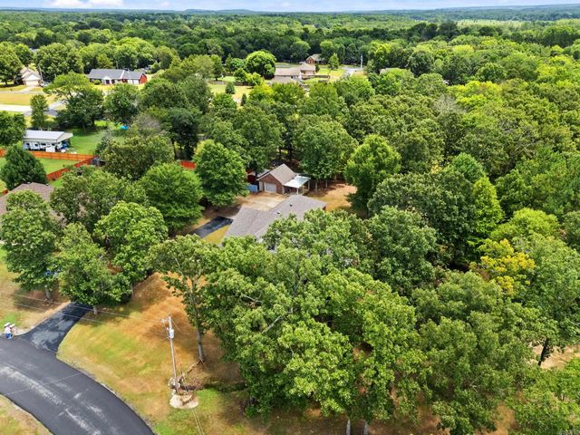 82 Northlake Circle, Conway, AR 72032