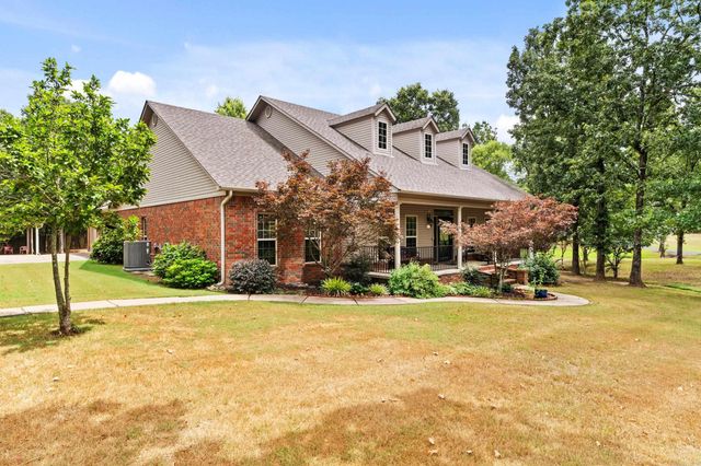 82 Northlake Circle, Conway, AR 72032
