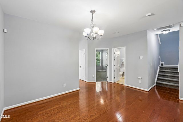 942 Shining Wire Way, Morrisville, NC 27560