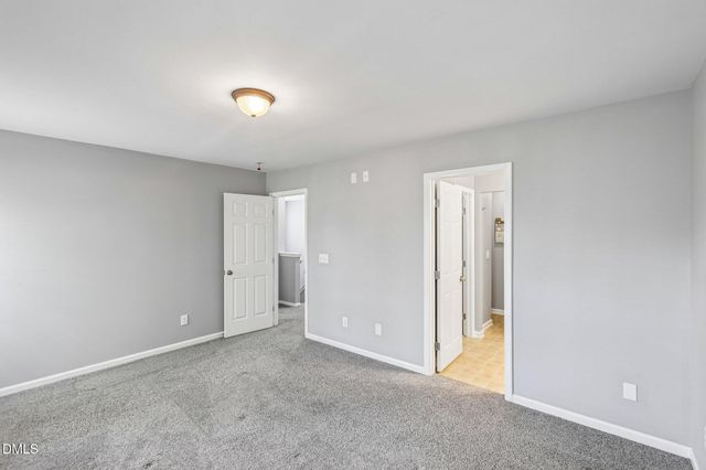 942 Shining Wire Way, Morrisville, NC 27560