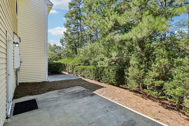 942 Shining Wire Way, Morrisville, NC 27560