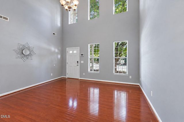 942 Shining Wire Way, Morrisville, NC 27560