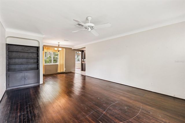 5020 27TH AVENUE S, Gulfport, FL 33707