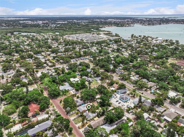 5020 27TH AVENUE S, Gulfport, FL 33707