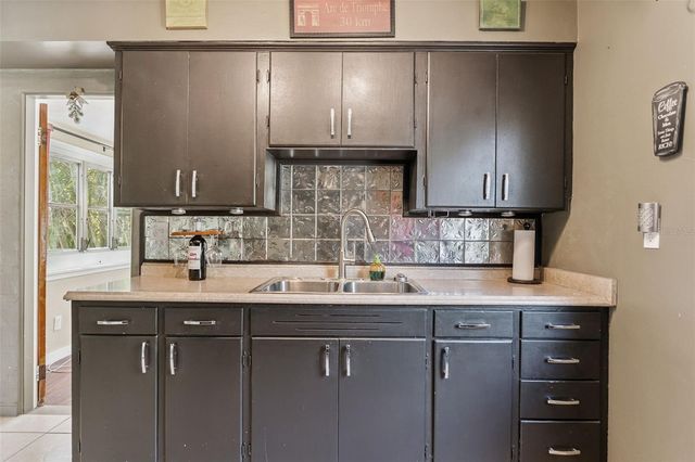 5020 27TH AVENUE S, Gulfport, FL 33707