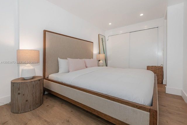 2301 Collins Avenue 541, Miami Beach, FL 33139