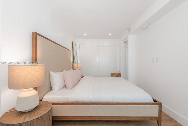 2301 Collins Avenue 541, Miami Beach, FL 33139