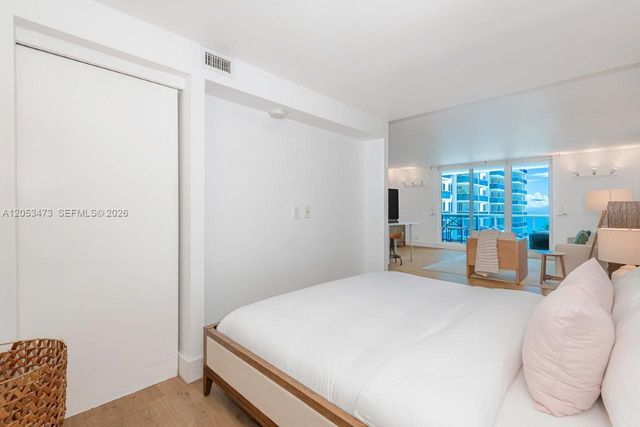 2301 Collins Avenue 541, Miami Beach, FL 33139