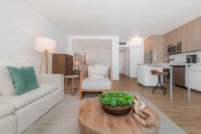 2301 Collins Avenue 541, Miami Beach, FL 33139