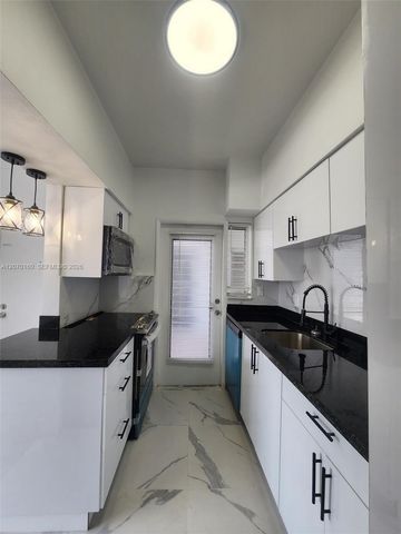 2101 Normandy Drive 202, Miami Beach, FL 33141