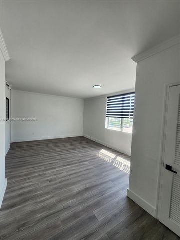 2101 Normandy Drive 202, Miami Beach, FL 33141