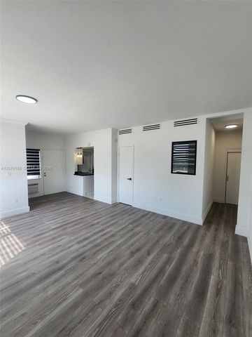 2101 Normandy Drive 202, Miami Beach, FL 33141