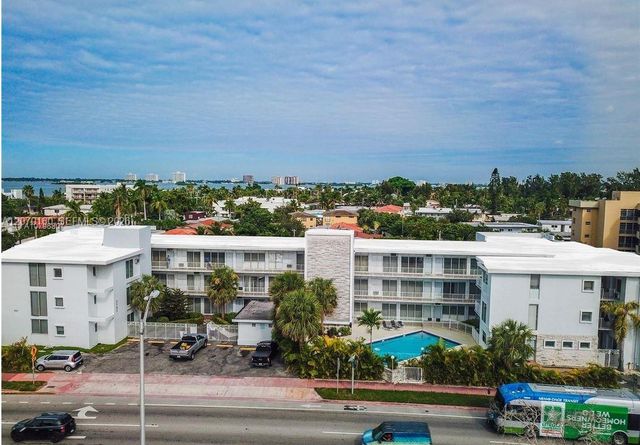 2101 Normandy Drive 202, Miami Beach, FL 33141