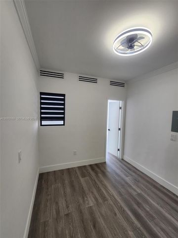 2101 Normandy Drive 202, Miami Beach, FL 33141