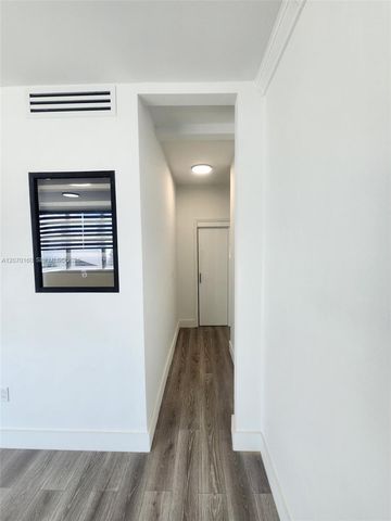 2101 Normandy Drive 202, Miami Beach, FL 33141