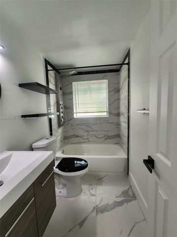 2101 Normandy Drive 202, Miami Beach, FL 33141