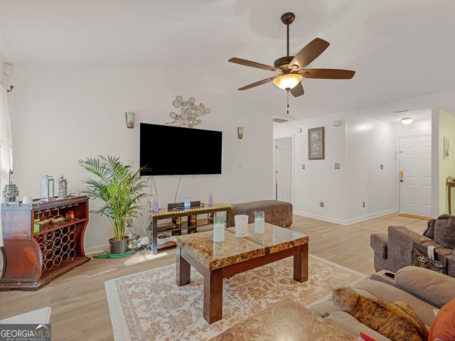 212 Brandon Ridge Circle, Stockbridge, GA 30281