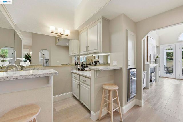 7880 La Quinta Ct, Pleasanton, CA 94588