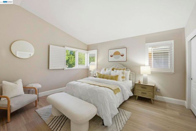 7880 La Quinta Ct, Pleasanton, CA 94588