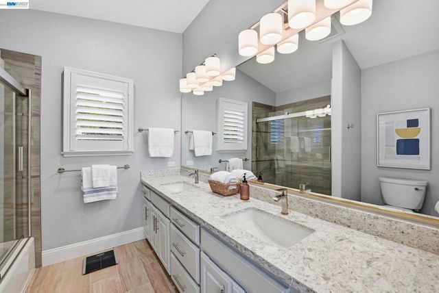 7880 La Quinta Ct, Pleasanton, CA 94588