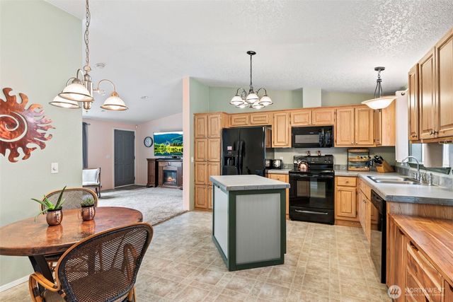 1111 Archwood Drive SW #442, Olympia, WA 98502