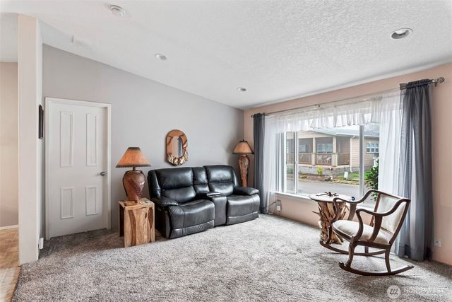1111 Archwood Drive SW #442, Olympia, WA 98502