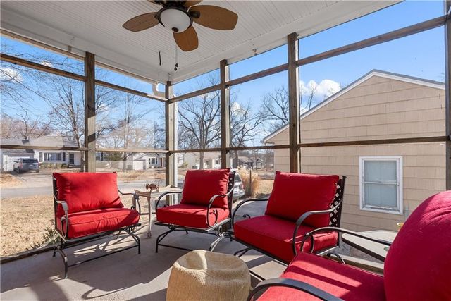 5526 Linden Street, Roeland Park, KS 66205