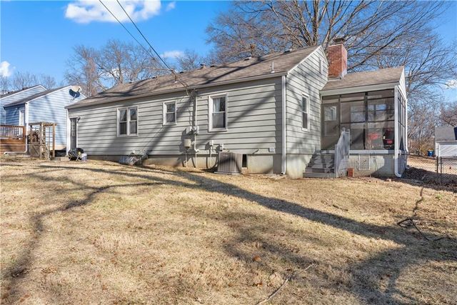 5526 Linden Street, Roeland Park, KS 66205