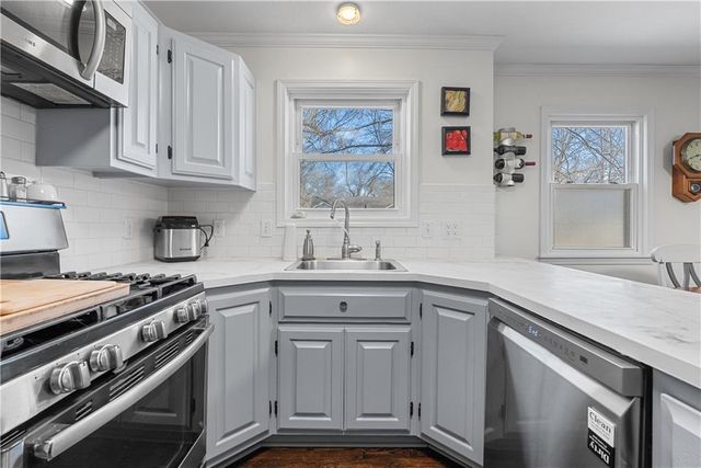 5526 Linden Street, Roeland Park, KS 66205