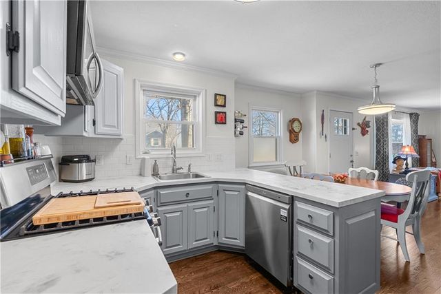 5526 Linden Street, Roeland Park, KS 66205