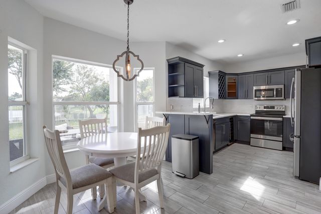 4018 Bluff Harbor Way, Wellington, FL 33449