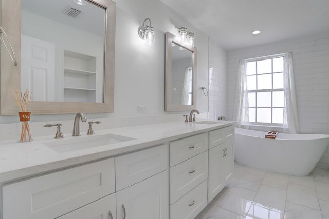 4018 Bluff Harbor Way, Wellington, FL 33449