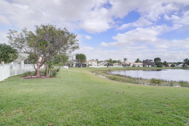 4018 Bluff Harbor Way, Wellington, FL 33449