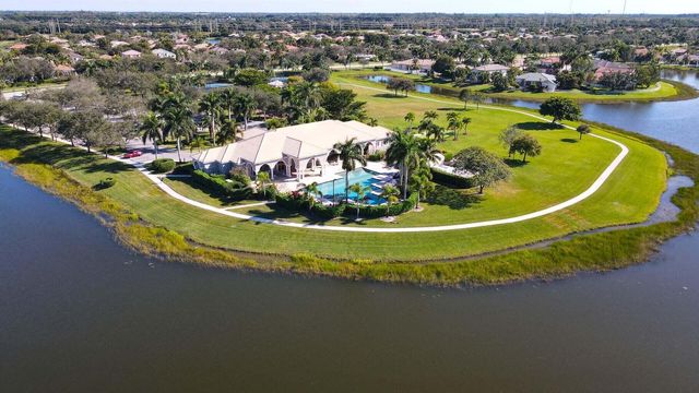 4018 Bluff Harbor Way, Wellington, FL 33449