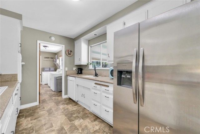 350 E Hacienda, Corona, CA 92879