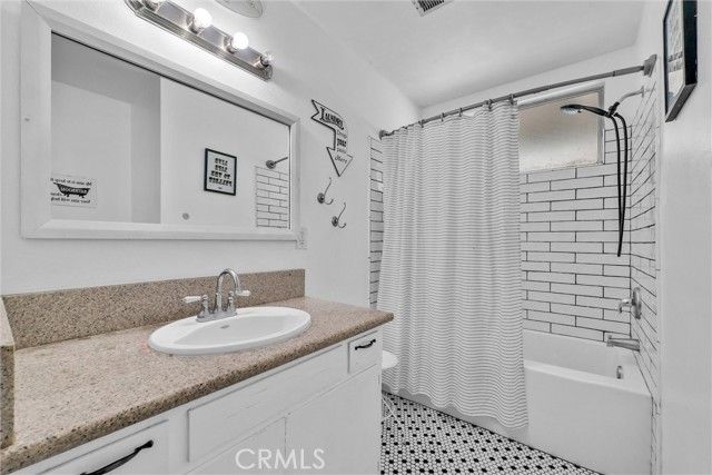 350 E Hacienda, Corona, CA 92879