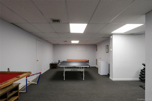 12 Combes Avenue, Rockville Centre, NY 11570