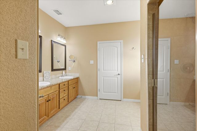 1720 Elk Run Drive, Stephenville, TX 76401