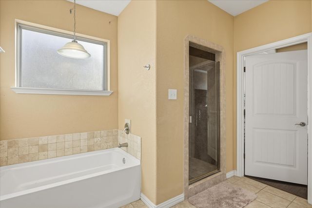 1720 Elk Run Drive, Stephenville, TX 76401