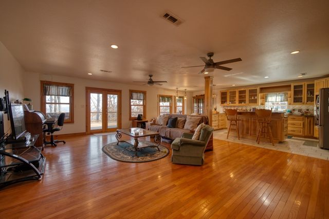 3858 Mundell Road, Eureka Springs, AR 72631