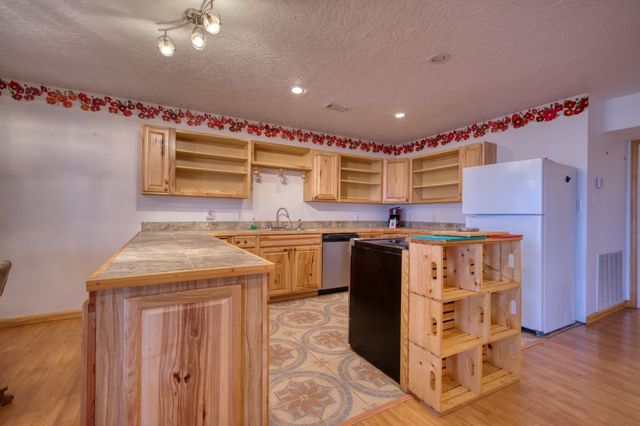 3858 Mundell Road, Eureka Springs, AR 72631