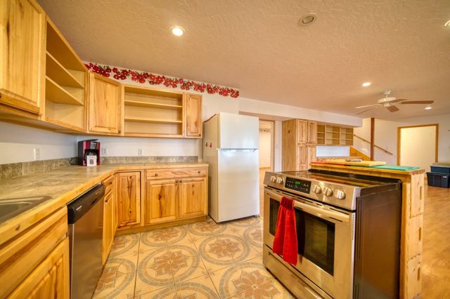 3858 Mundell Road, Eureka Springs, AR 72631