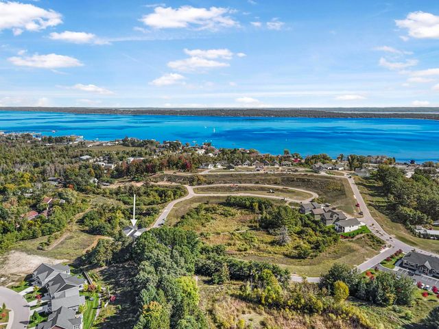 13790 Compass Rose Drive, Traverse City, MI 49684