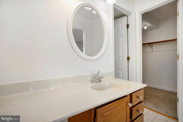 12158 SALEMTOWN DR, Woodbridge, VA 22192